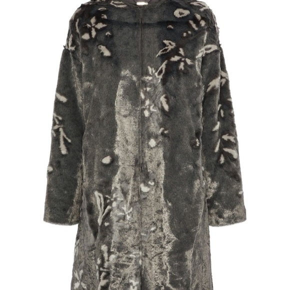 faux fur coat - Picture 6 of 10